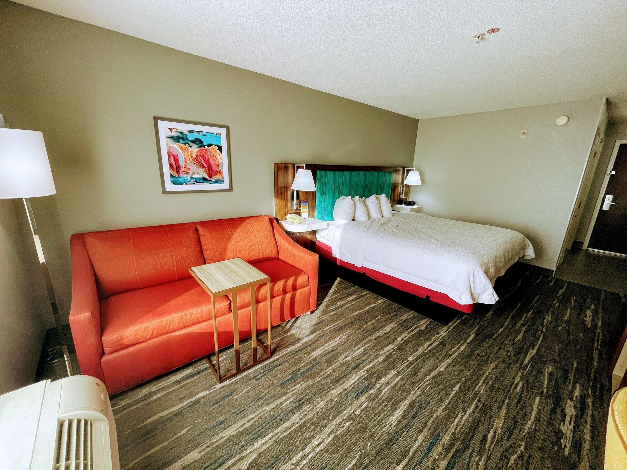 Hampton Inn & Suites Pensacola I-10 N At University Town Plaza Екстериор снимка