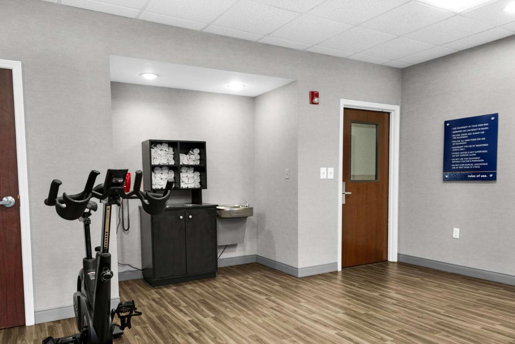 Hampton Inn & Suites Pensacola I-10 N At University Town Plaza Екстериор снимка