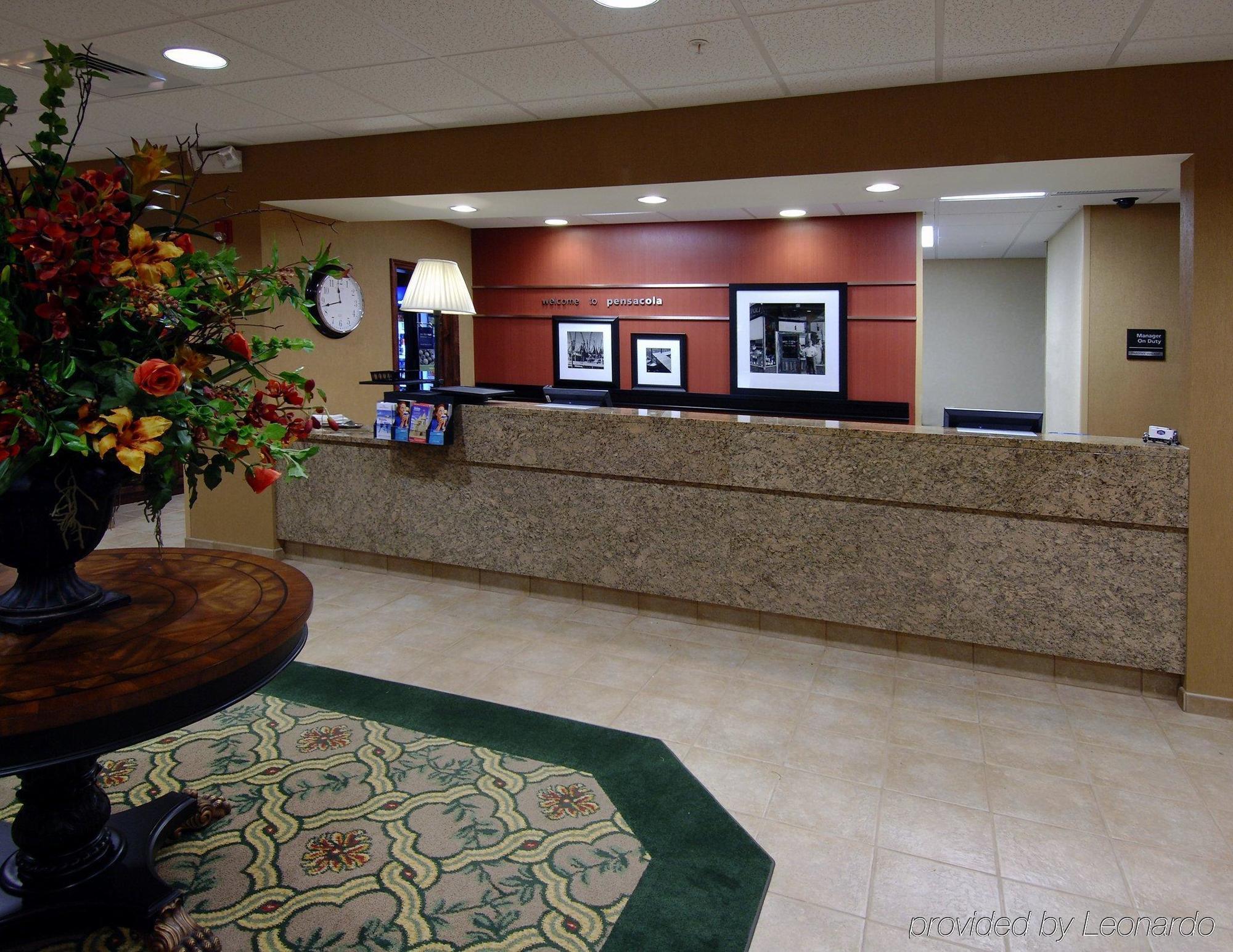 Hampton Inn & Suites Pensacola I-10 N At University Town Plaza Интериор снимка